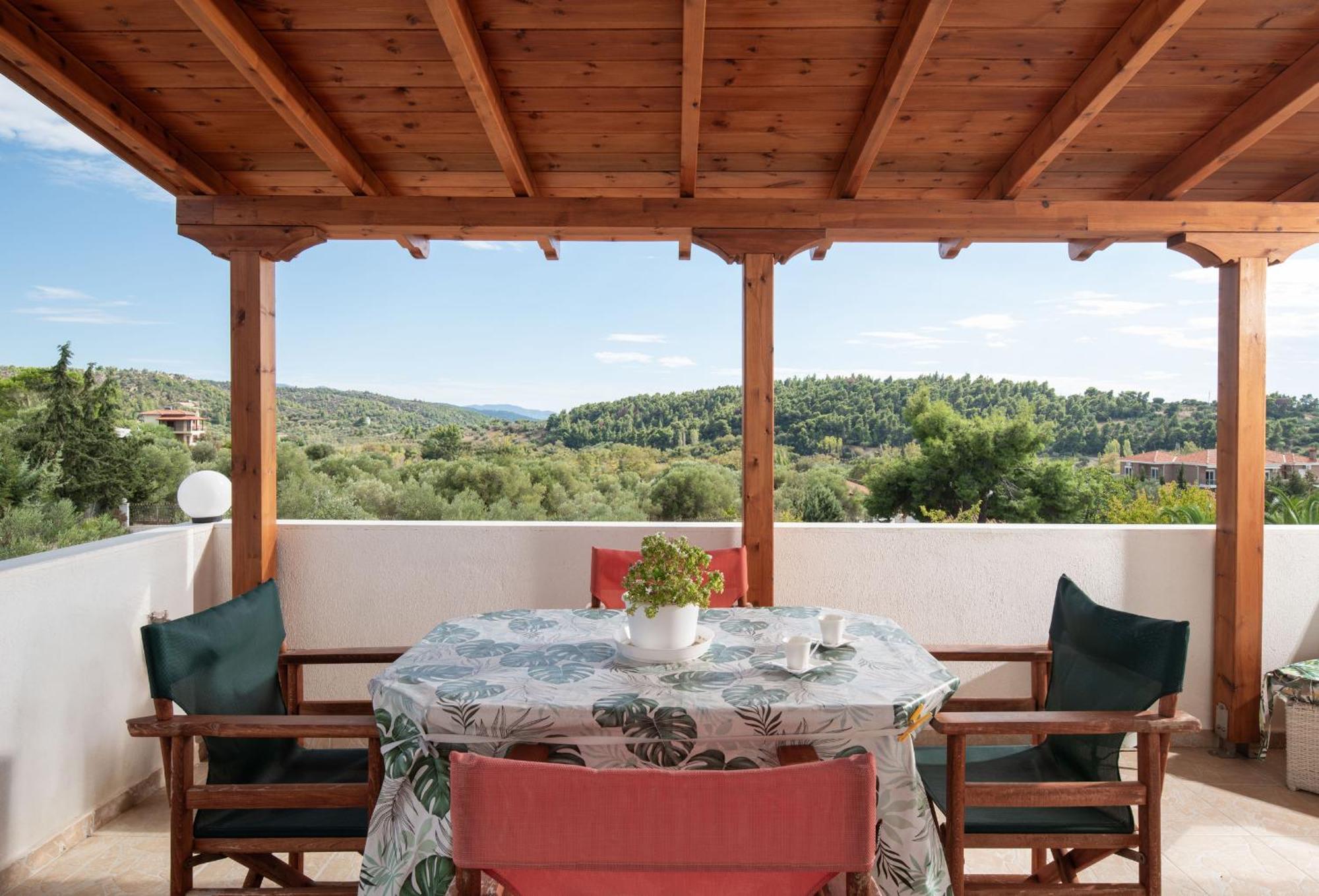Vera Views Holiday home